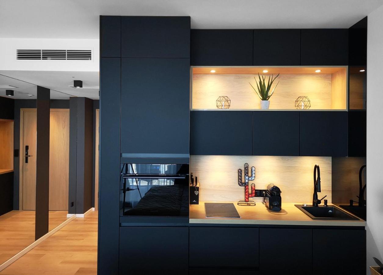 Sea View Moss Vip Apartment 科沃布热格 外观 照片