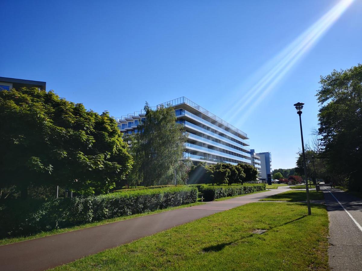 Sea View Moss Vip Apartment 科沃布热格 外观 照片
