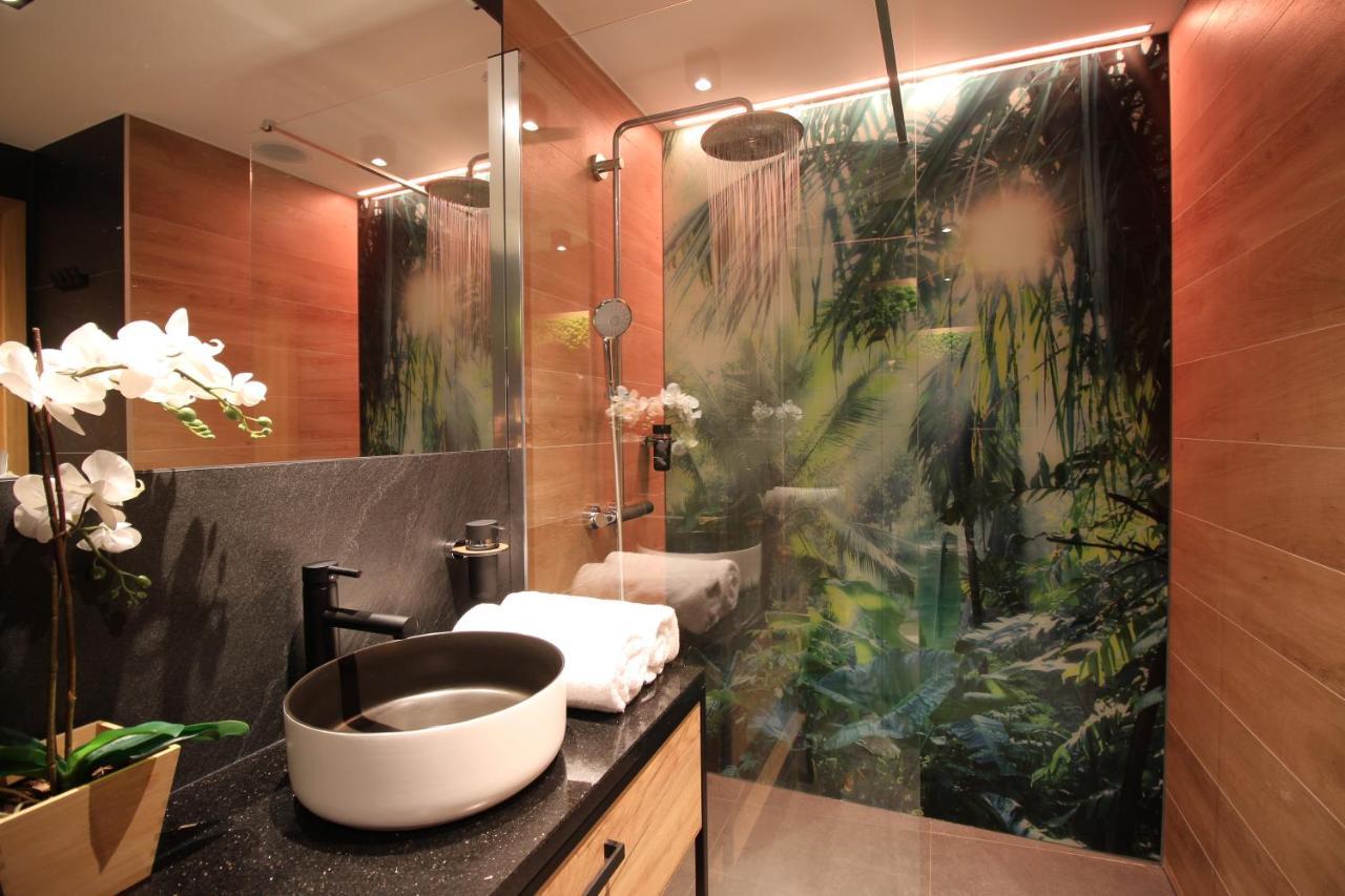 Sea View Moss Vip Apartment 科沃布热格 外观 照片